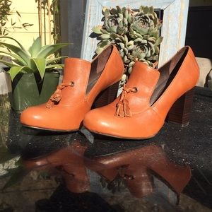 Born "Crown" high heeled loafers